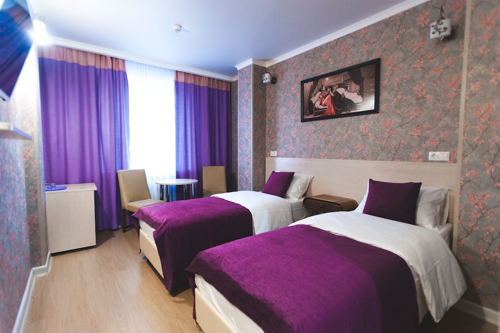 Hotel City