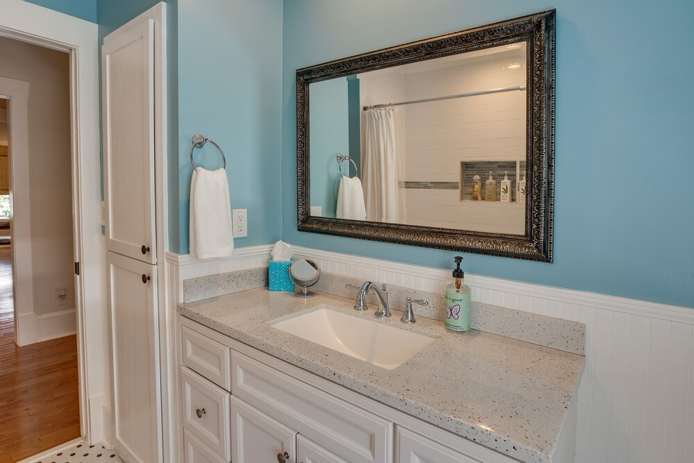 White Springs Gem w/ Patio  Screened Porch! - Property Image 17