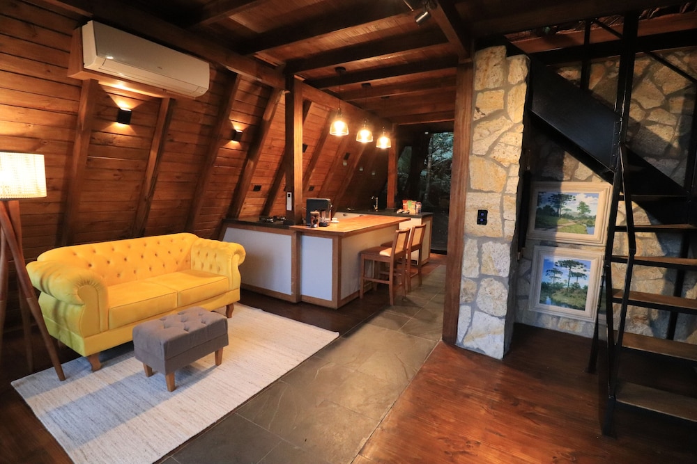 Pousada Serenus House