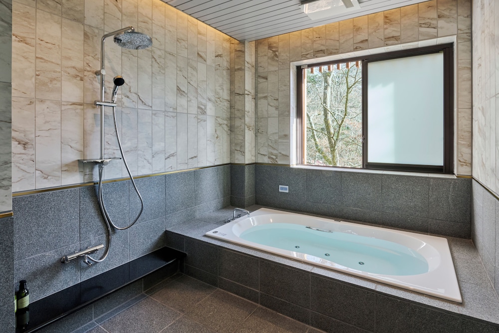 GLAMDAY STYLE HOTEL SUITE KAWANONE