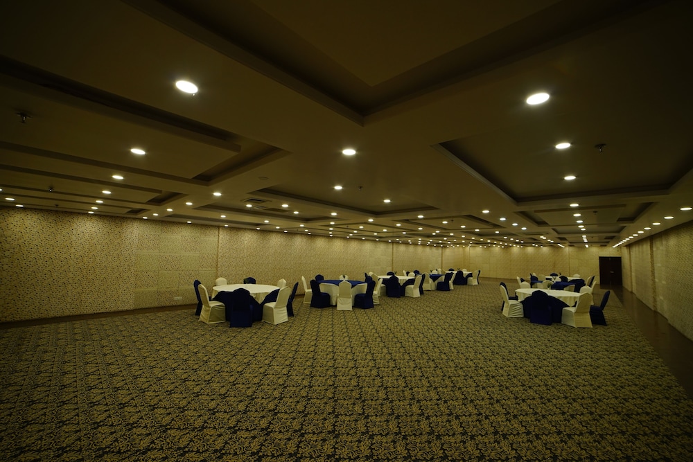 meeting & event spaces