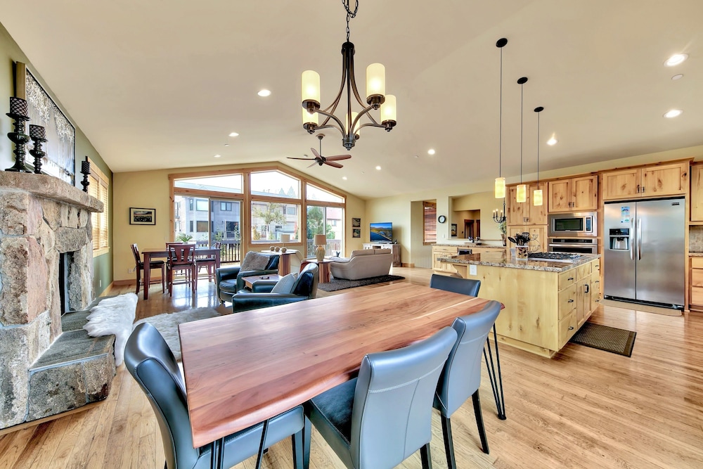 1376md Angora View 4 Bedroom Home