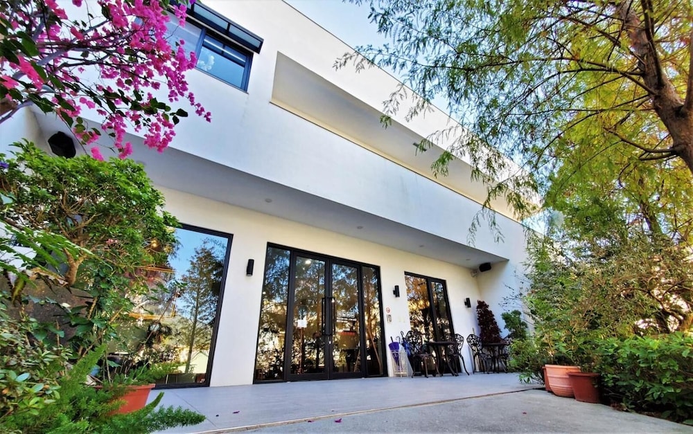 Grace Garden Guesthouse