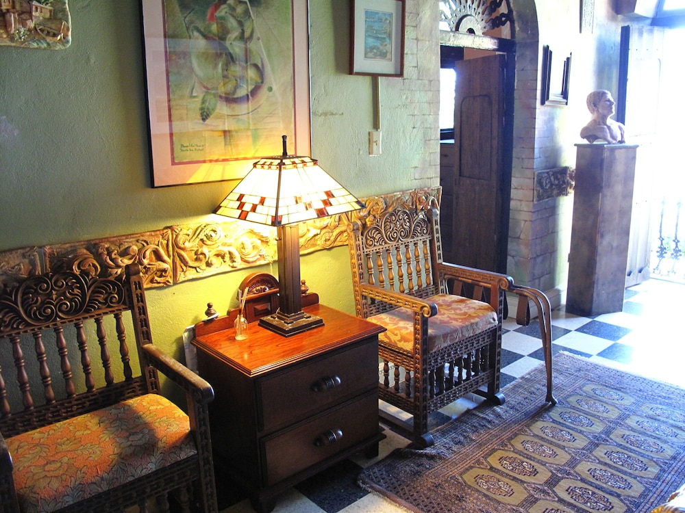The Gallery Inn - Property Image 47