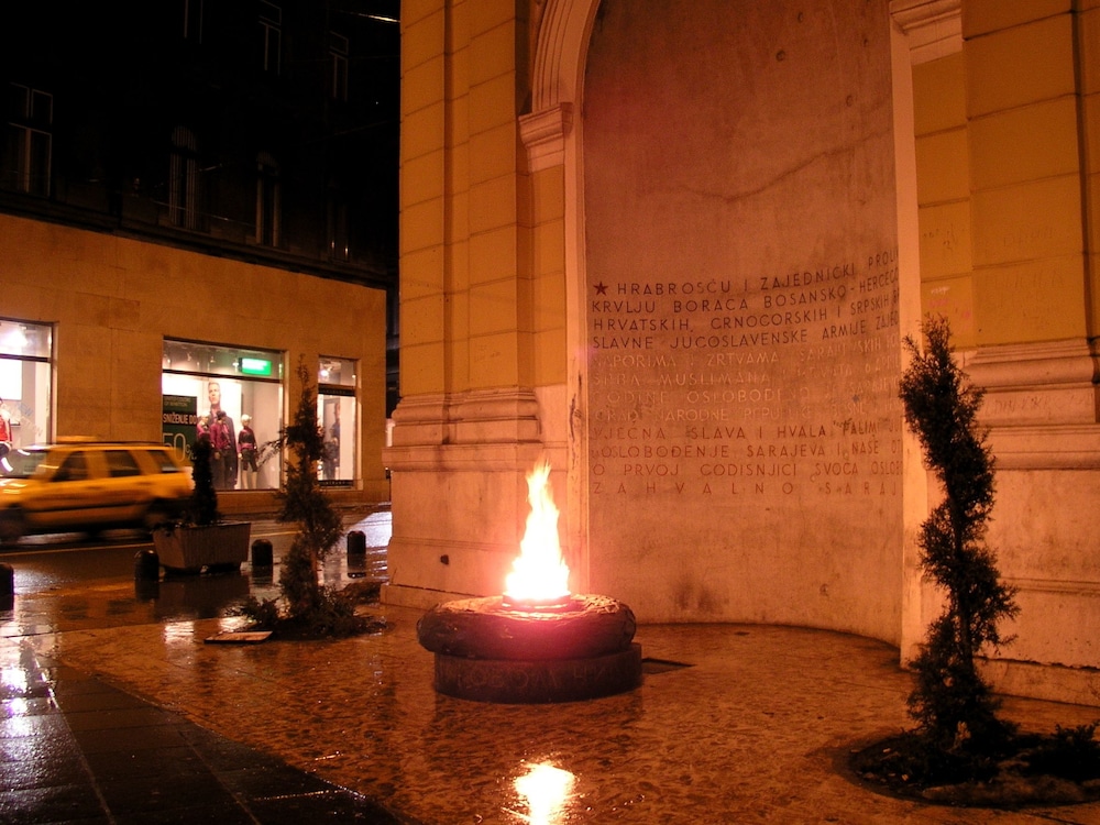 Photo 31