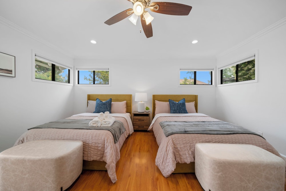 @ Marbella Lane - Serene and Pristine Home