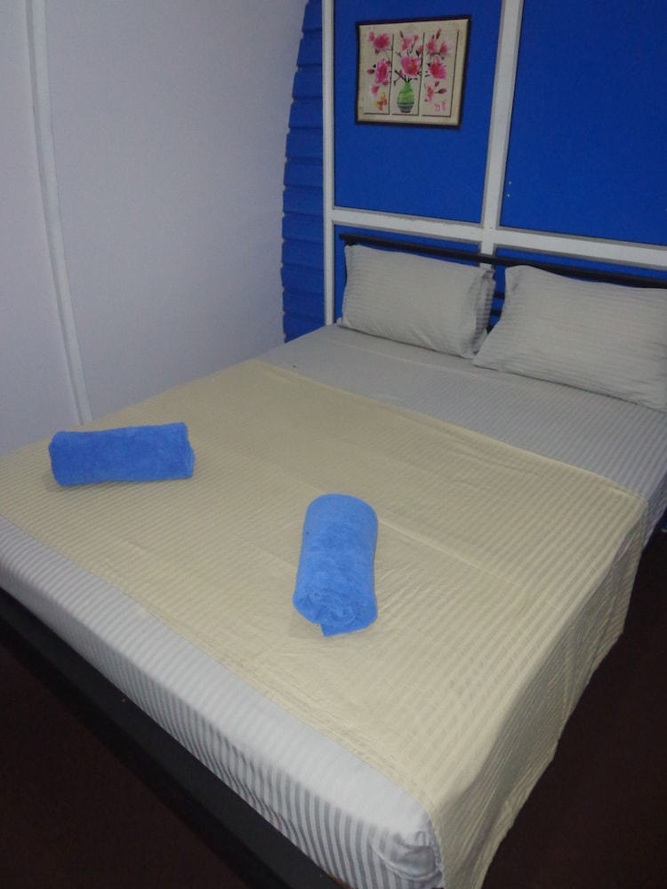 A4 Residence Colombo Airport - Hostel