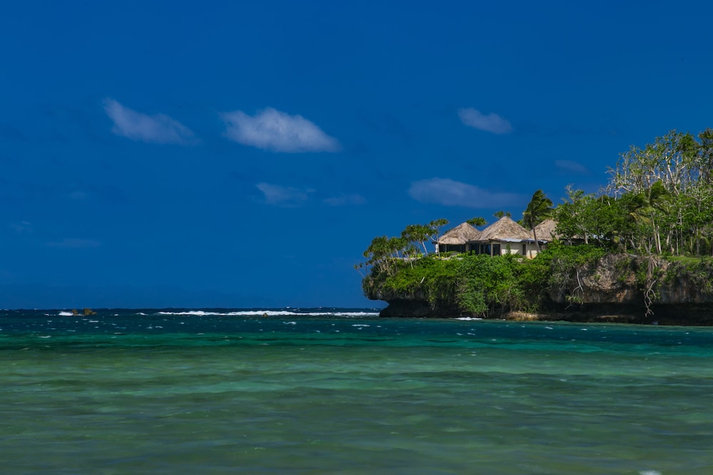 Wavi Island Villas