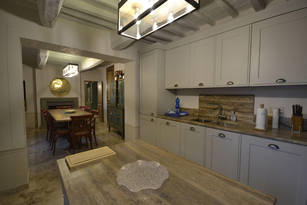 Belvilla by OYO Villa Torreone