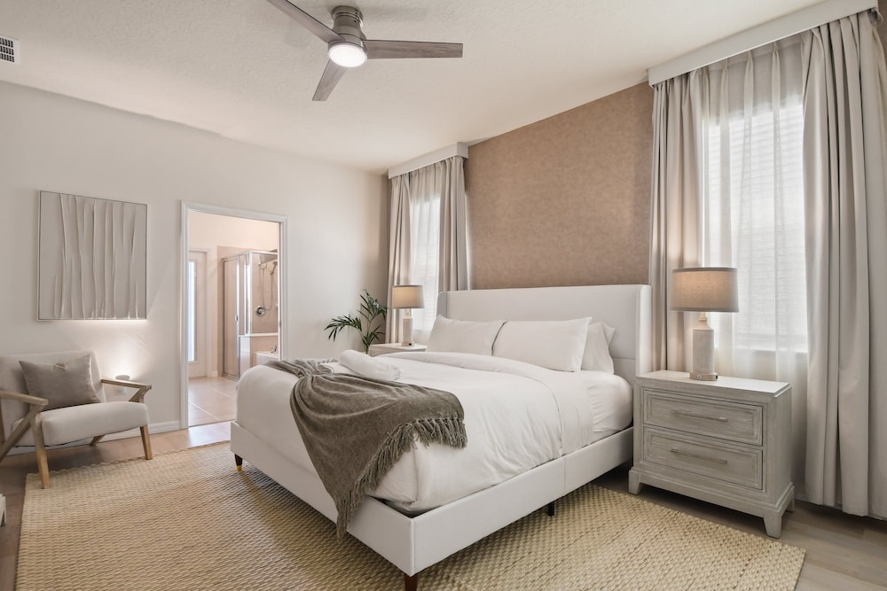 Luxury Stay: Pool, Games, Themed Rooms