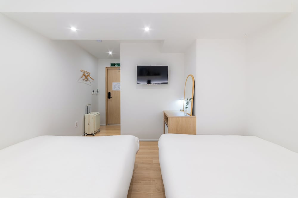 Hi Seoul Hostel Myungdong West