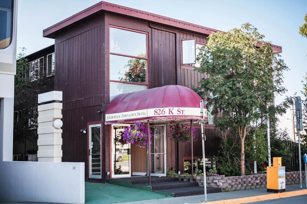 Hotel Anchorage Downtown Hotel - Image 1