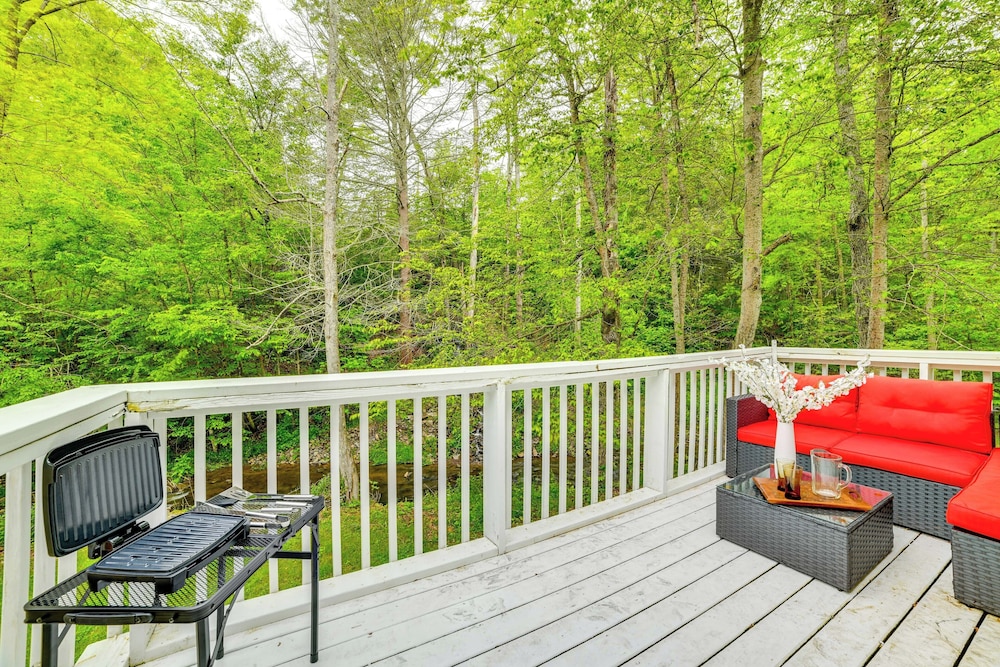 Serene Duplex w/ On-site Brook in Callicoon Center