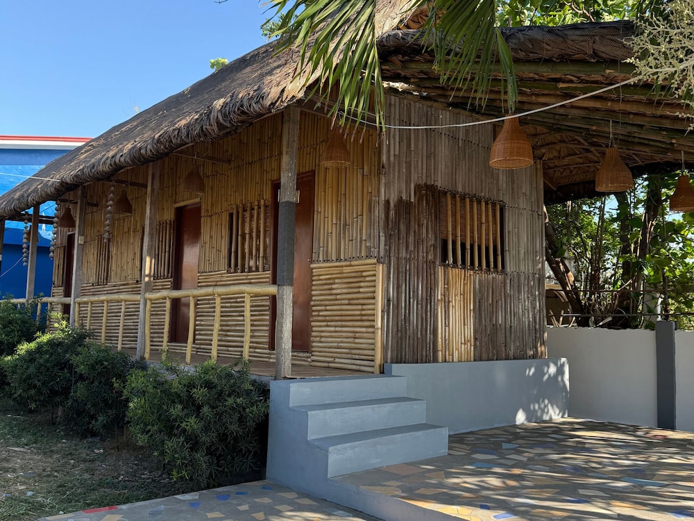 Kulibangbang Beach Resort