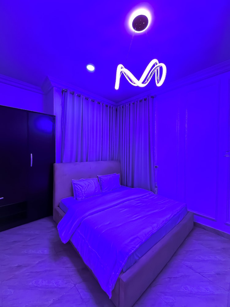 The12 by Naji Resort