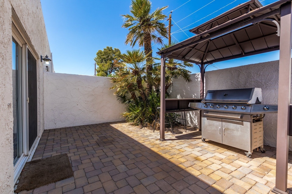 Blue Abode - Old Town Scottsdale - Pool &bbq Grill