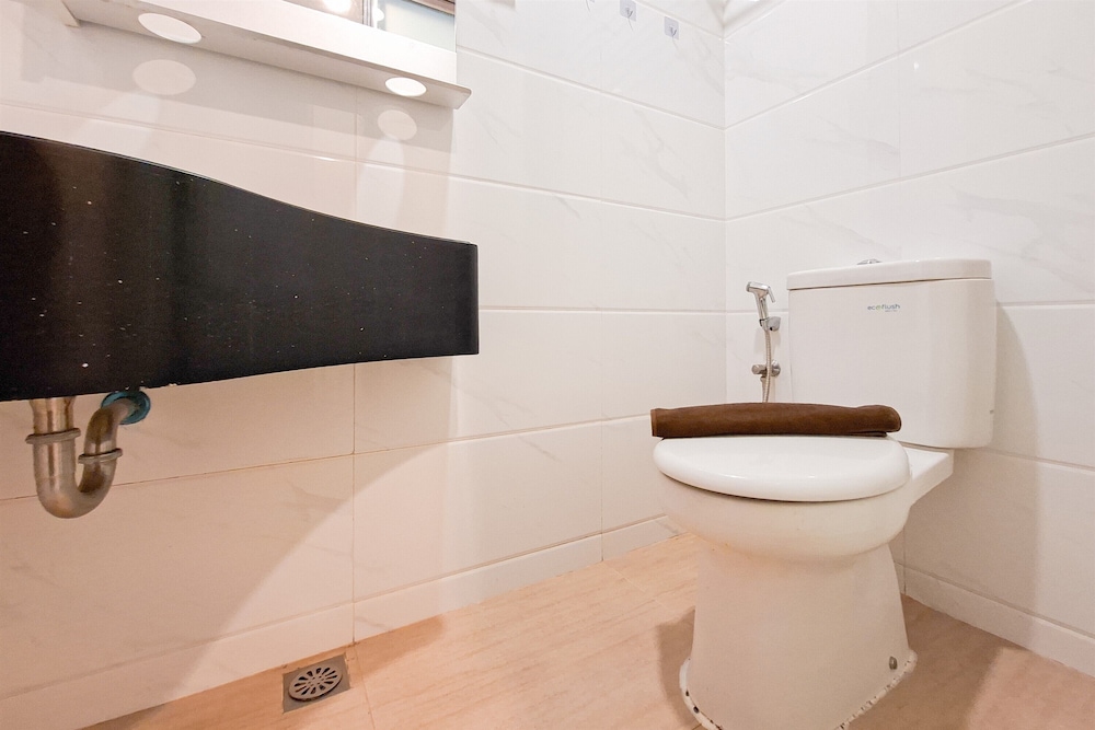 Studio Near Mall At Sky House Bsd Apartment