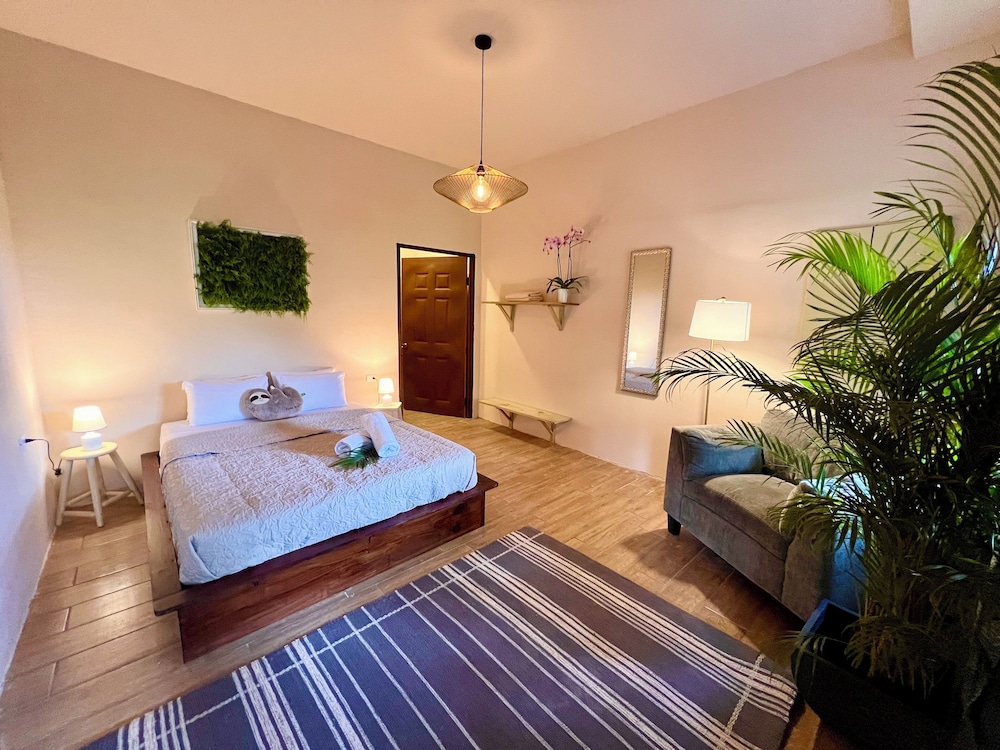 Zen Zaru Beautiful Hidden Hotel
