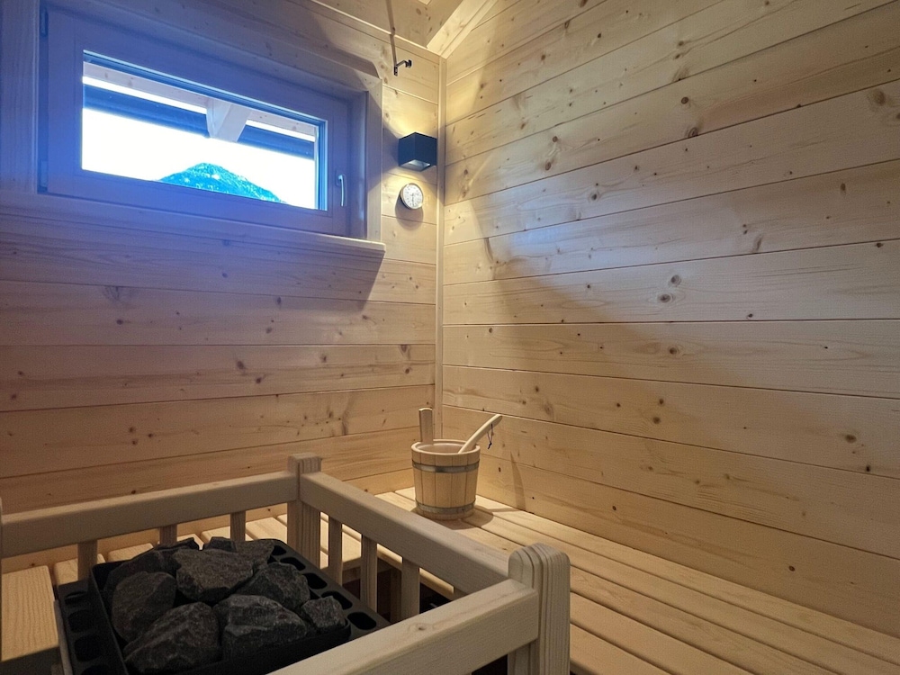 Chalet Near Nassfeld ski Resort and Ski-lift