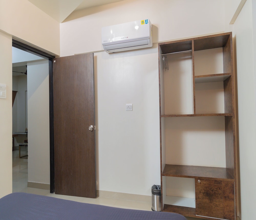 Copper 11 Service Apartments -SB Road, Shivaji Nagar, Pune