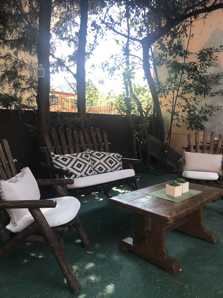 Villa Yanna Studios