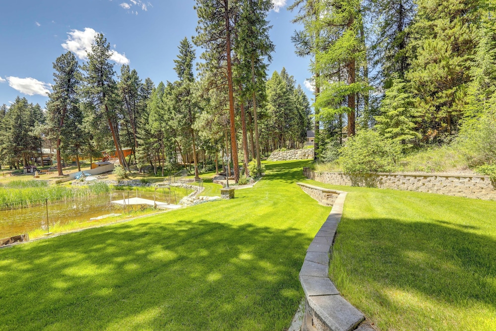 Retreat & Event Villa: Lake Access