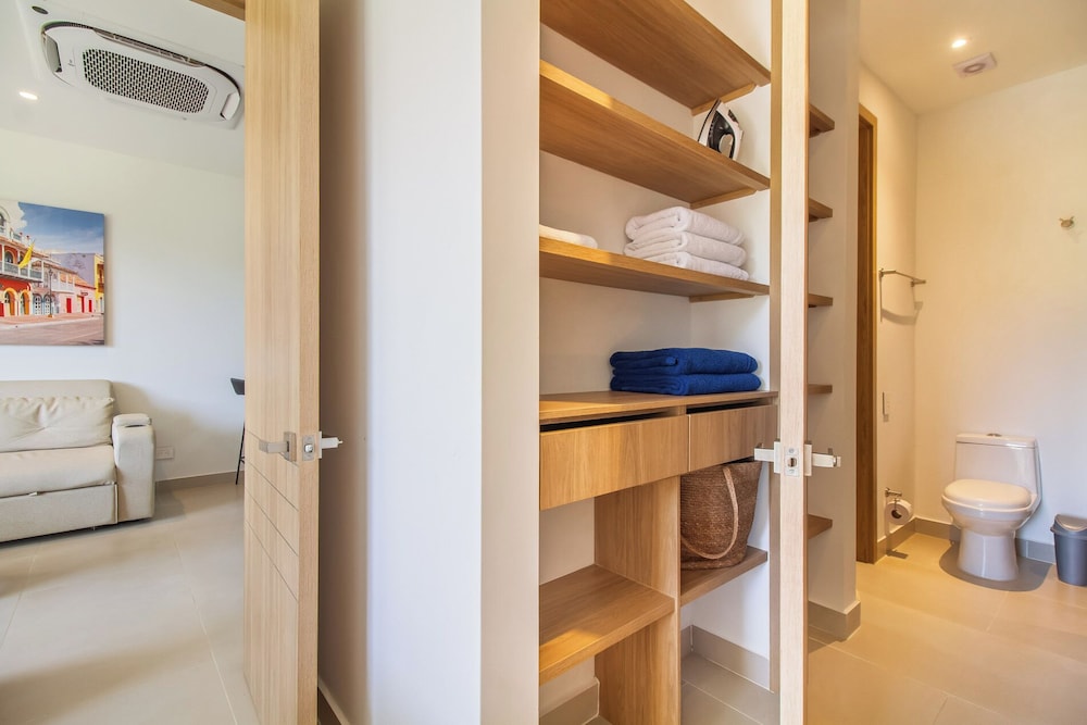 Baia Kristal Cartagena By HostPro
