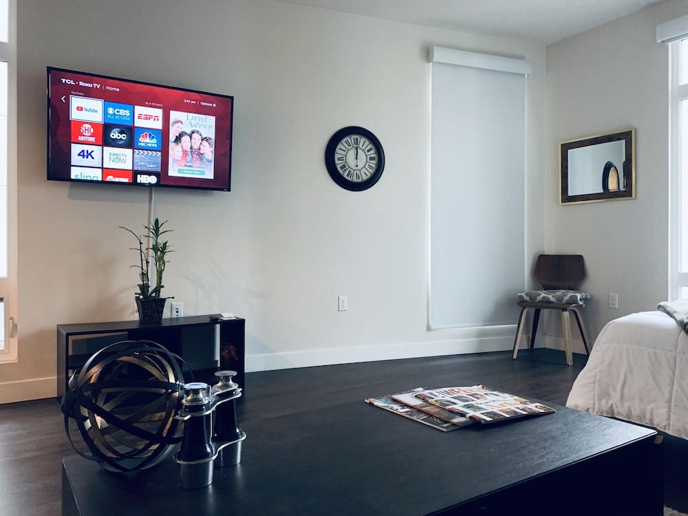 New Lyfe Finest Luxury Apartment
