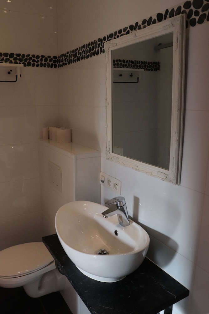 Bruges Vacations - Hostel Lybeer - Property Image 42