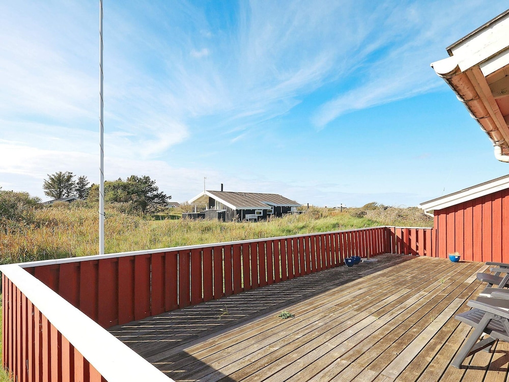 6 Person Holiday Home in Hjorring