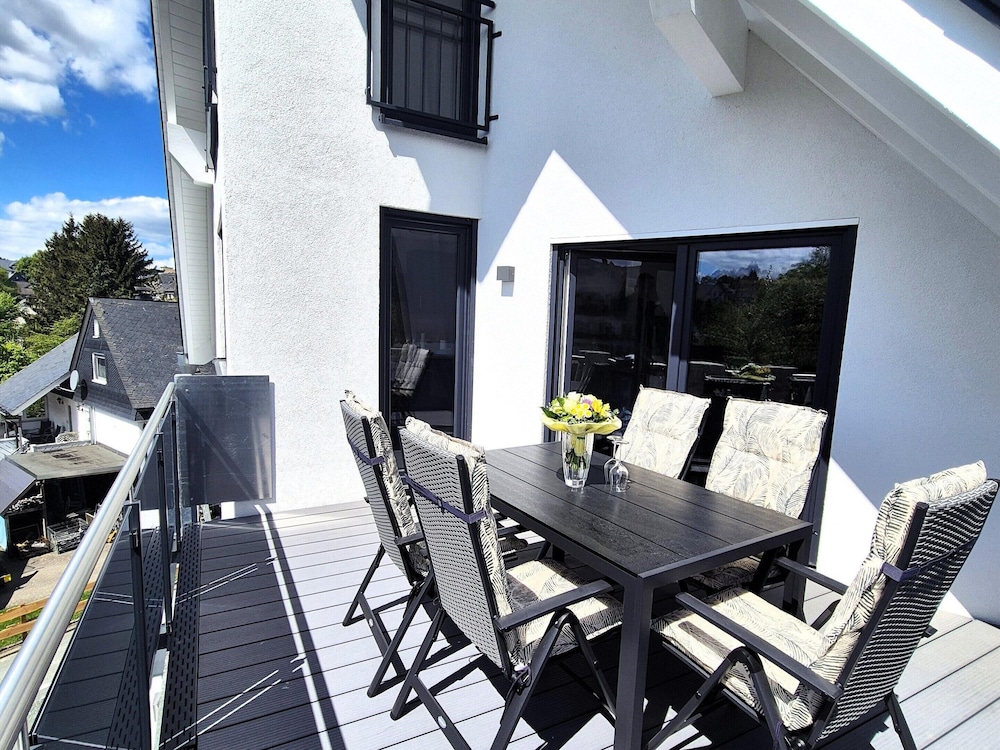 Apartment in Winterberg Near Ski Lift & Market