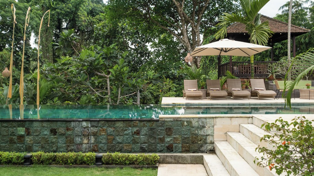 Rumah Melati Estate by Villa Finder