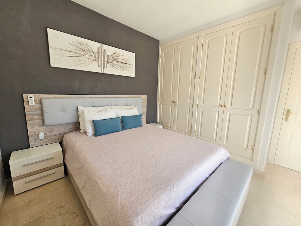 Welcoming and Modern Holiday Home With Access to Swimming Pool
