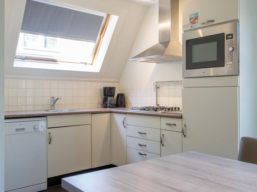 Bungalow Near Breda & De Biesbosch Park