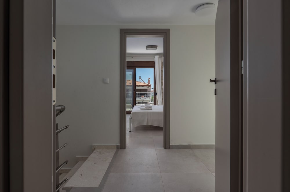 White Pearl Suites Halkidiki