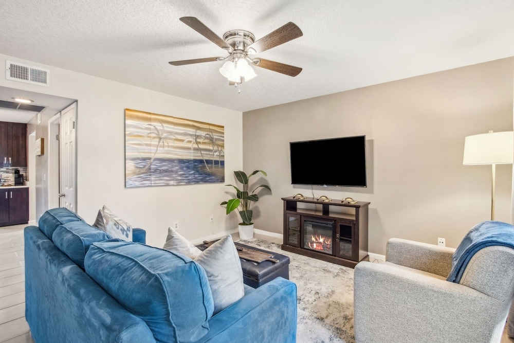 Fernandina Shores 6355 2 Bedroom Condo