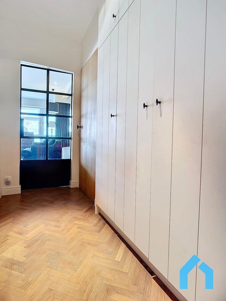 Cosy Sunny Apartment Near Zeedijk
