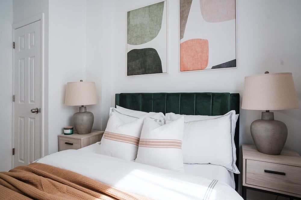 317 UES Apartments