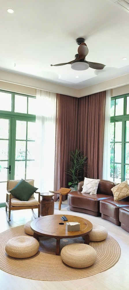 Hayha Villa - Tropical Garden Khem Beach