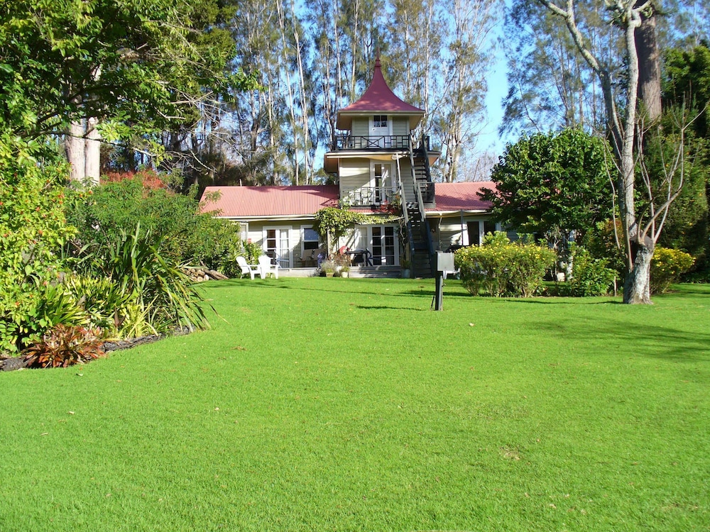 Pagoda Lodge