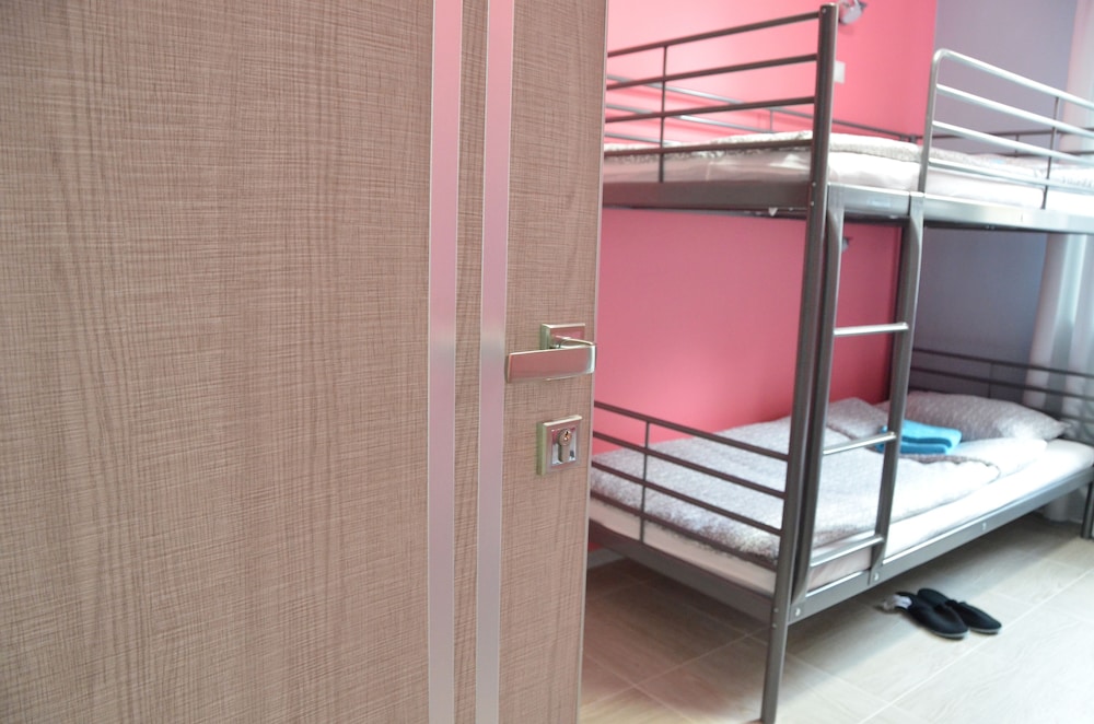 Hostel Sunkiss