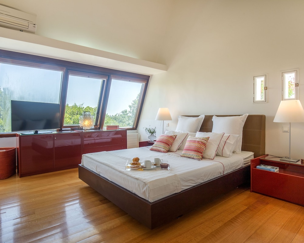 Villa Oasis Lagonissi view 4