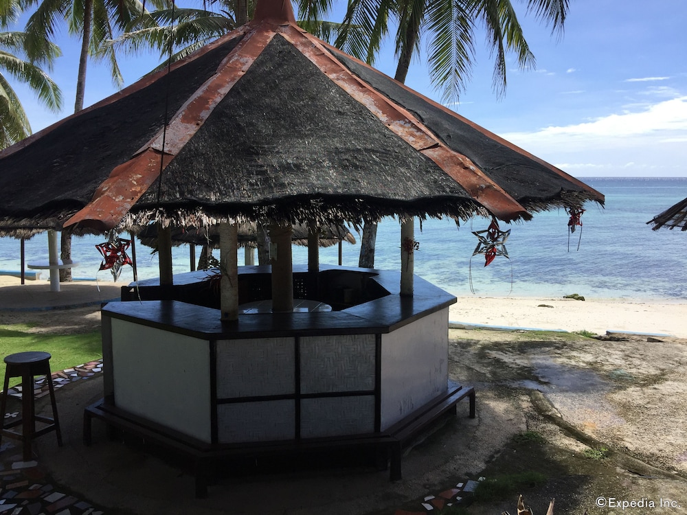 FloWer Beach Resort