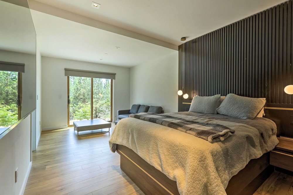 Lake Tahoe Vacations - Sleek Spacious Incline Village Hideaway! - Property Image 28