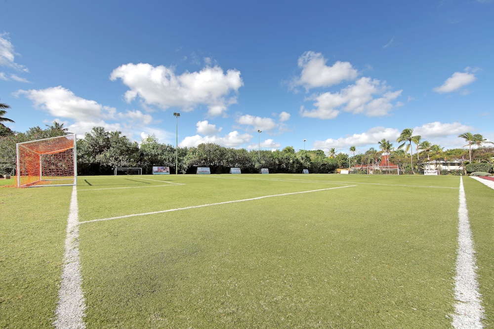 Punta Cana Vacations - Grand Palladium Palace Resort Spa  Casino - All Inclusive - Property Image 18