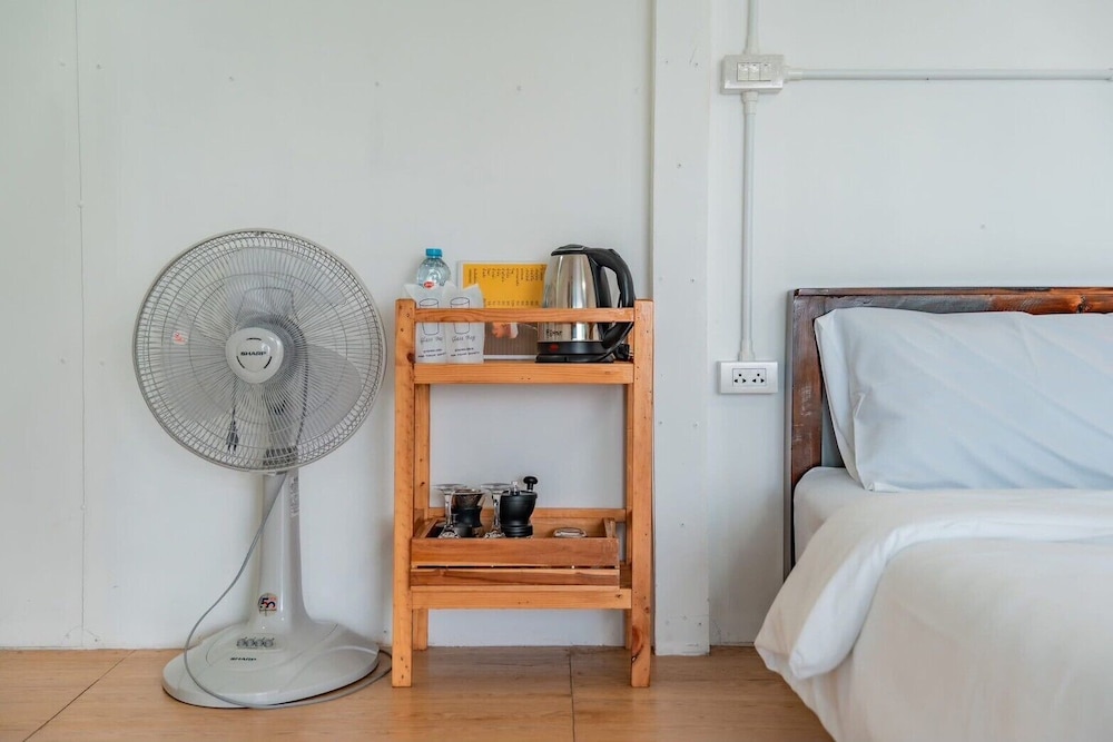 Long hug khao homestay