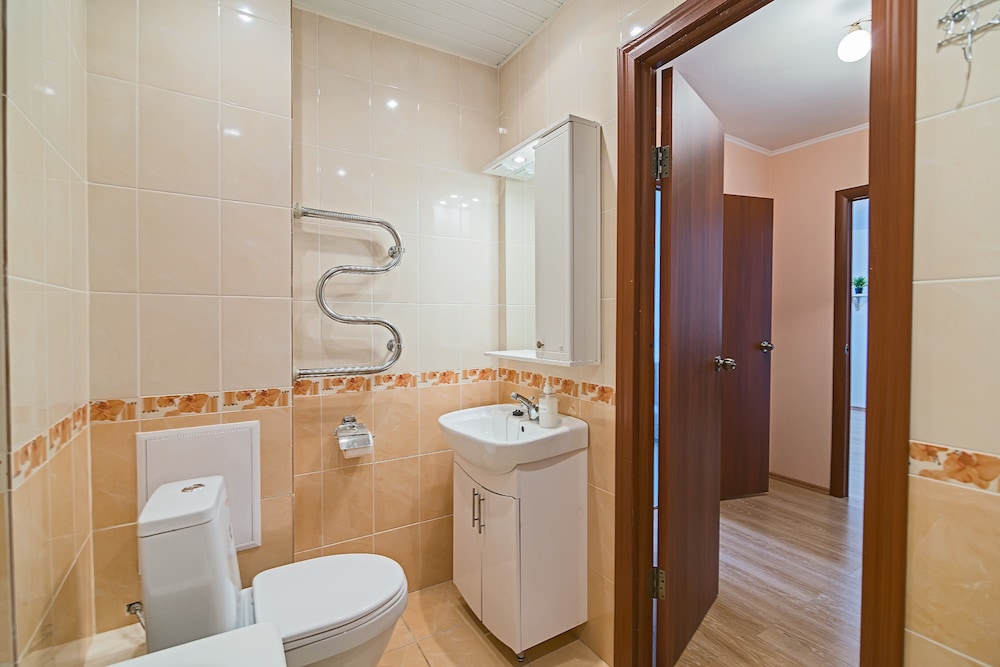 FlatHome24 metro Komendanskiy prospect