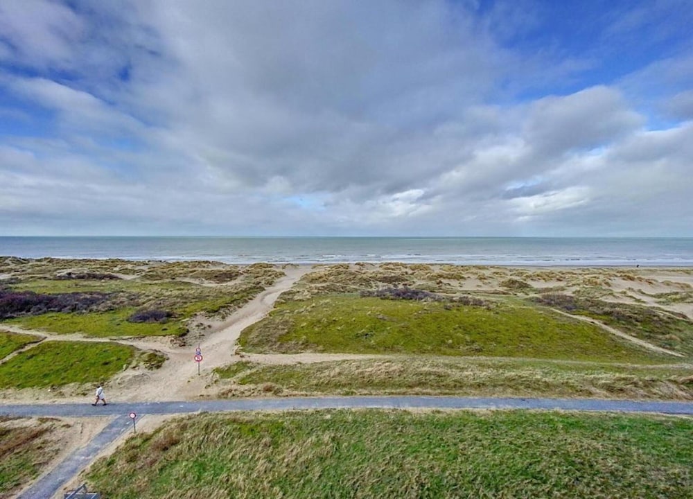 Apartment in Koksijde Near the Beach