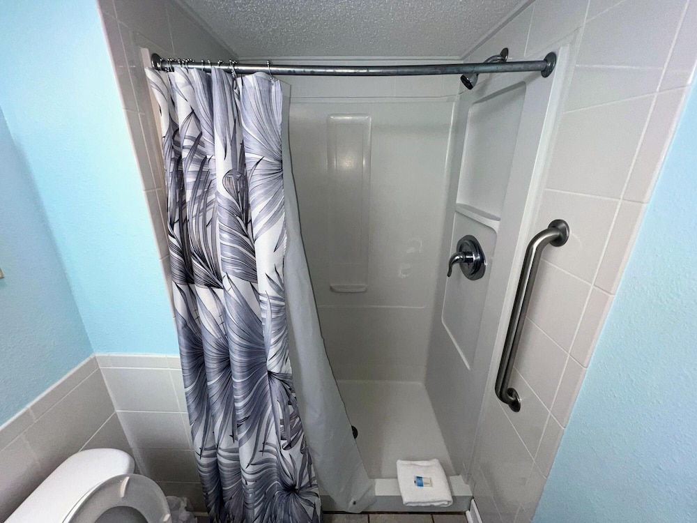 Bluewater Resort 403