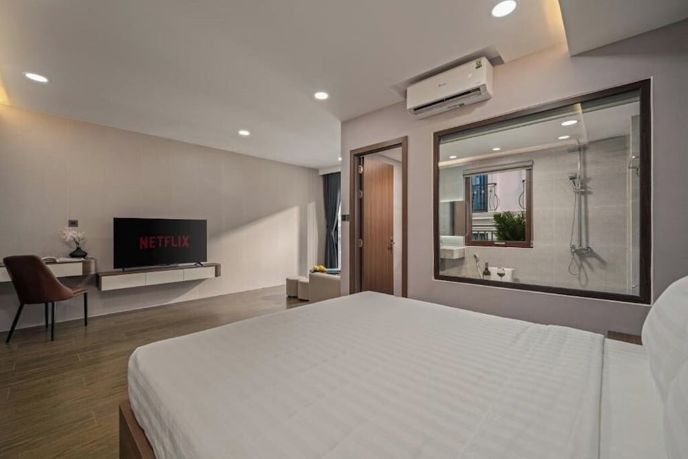 T P Villa